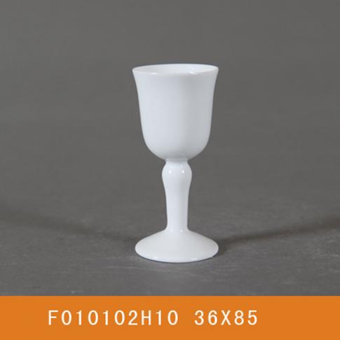 高脚酒杯